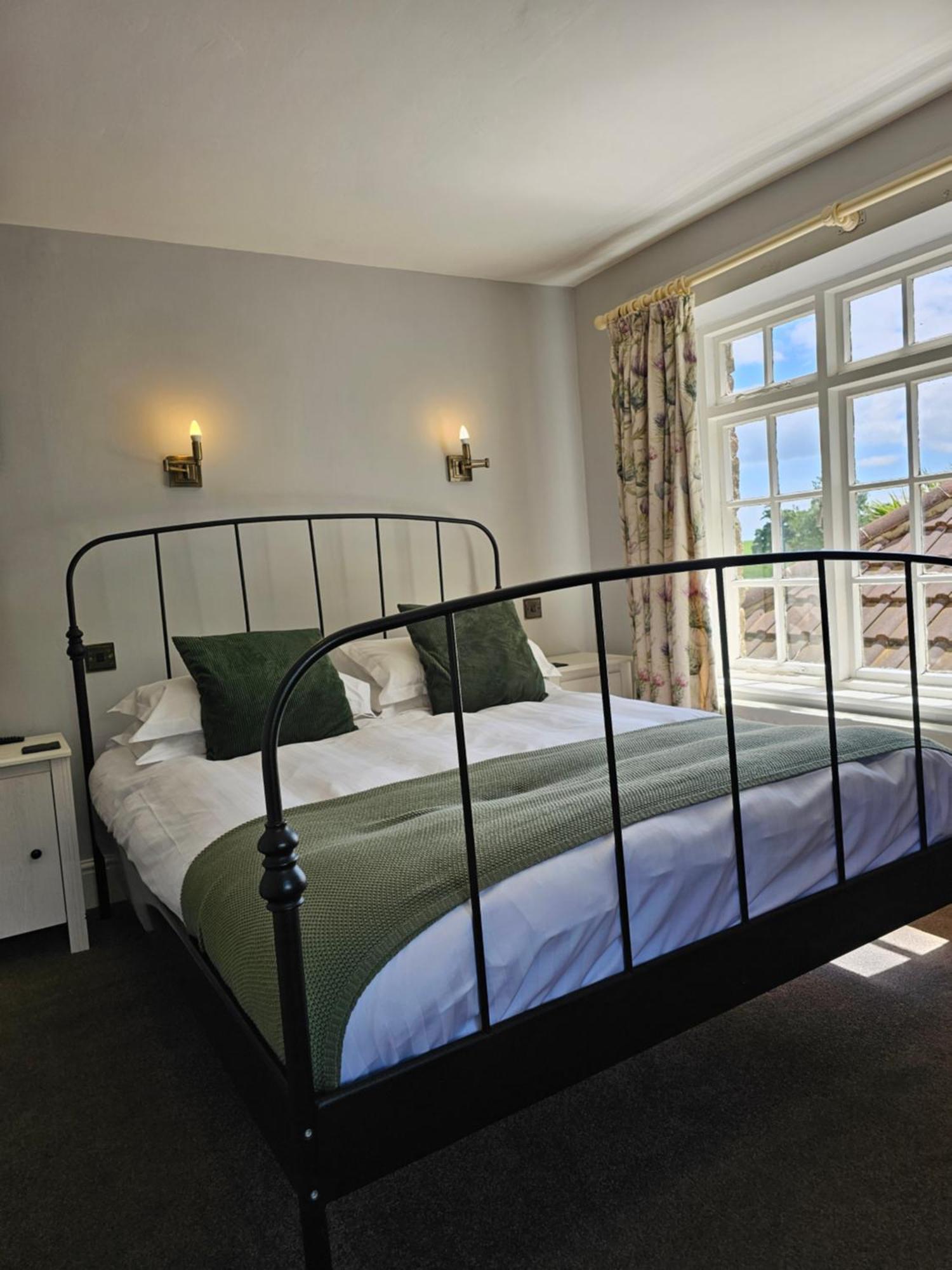 The Pack Horse Inn Chathill Esterno foto